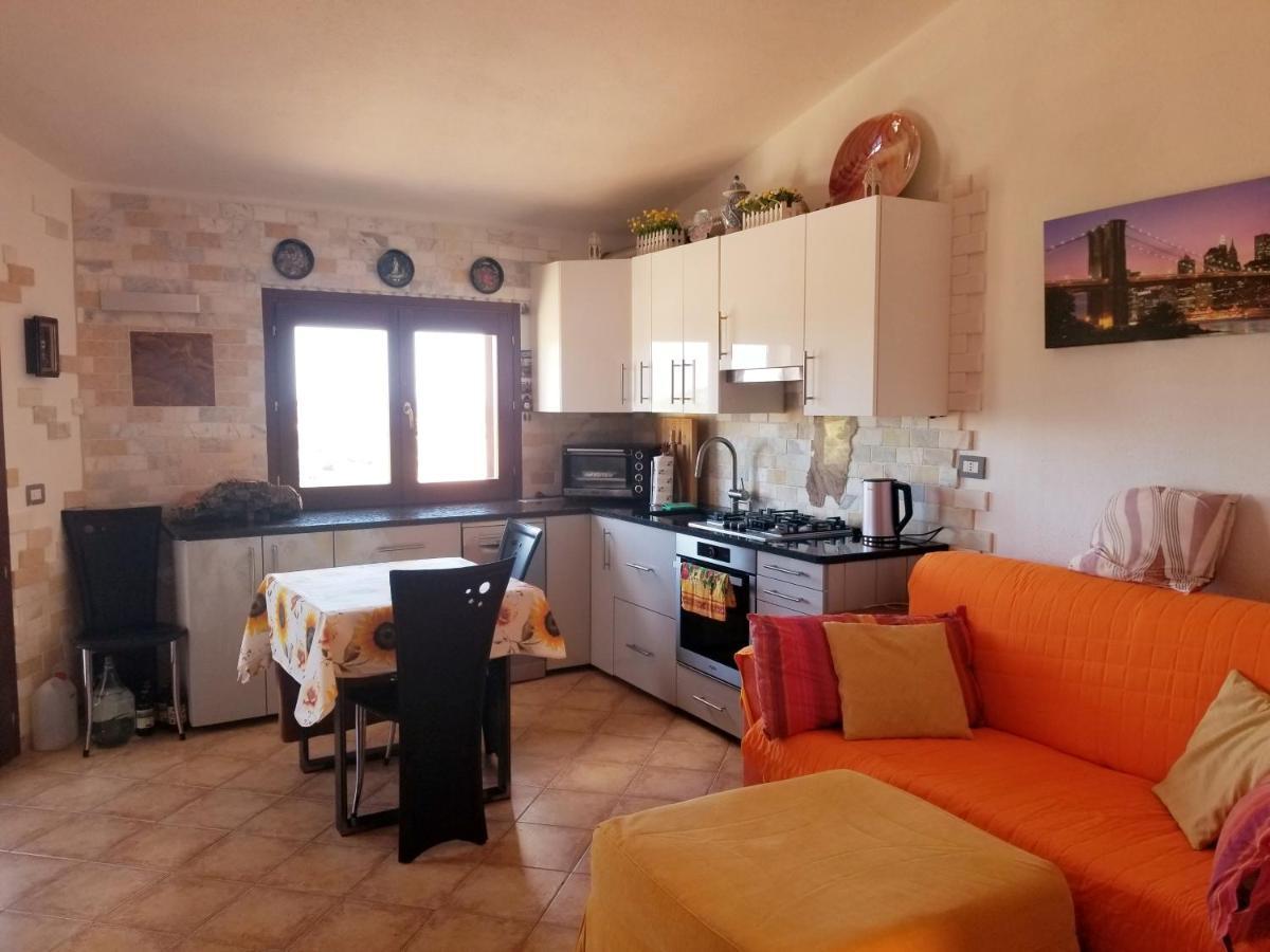 Seaview Apt Solita Budoni Exterior photo